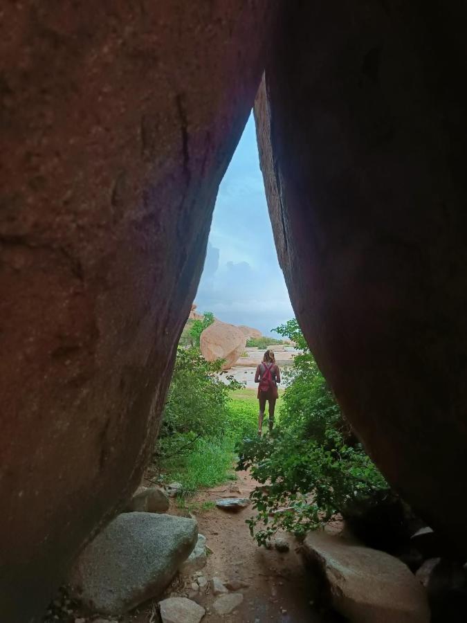 Hearthspace Hampi - Small Home, A Low-Impact Backpackers Hostel Exteriér fotografie